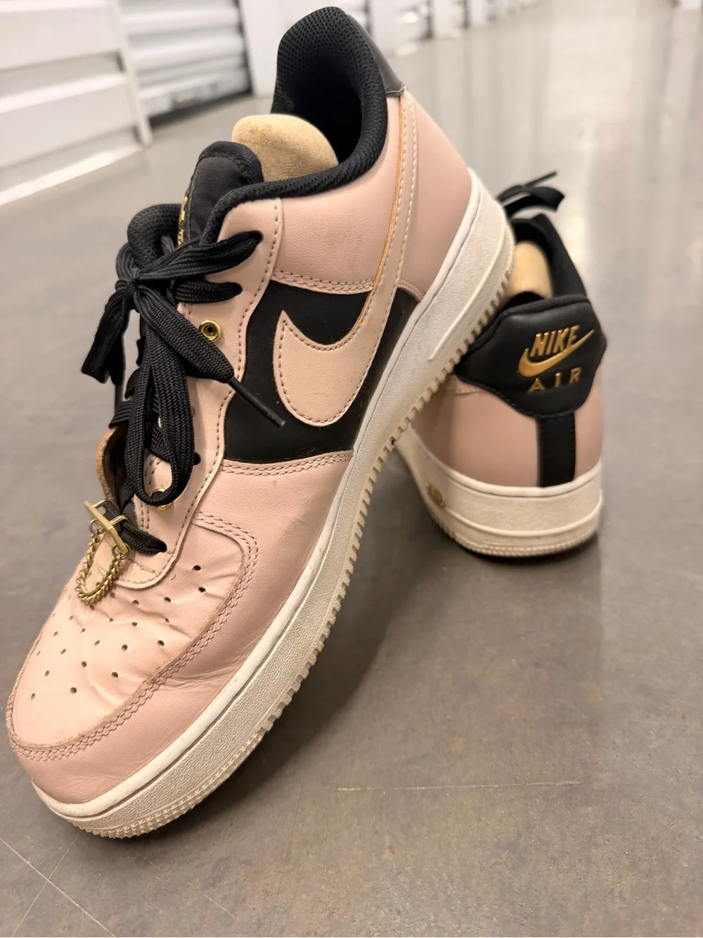 Nike Air Force 1 Low-Top Sneakers in Black, Pink & Gold